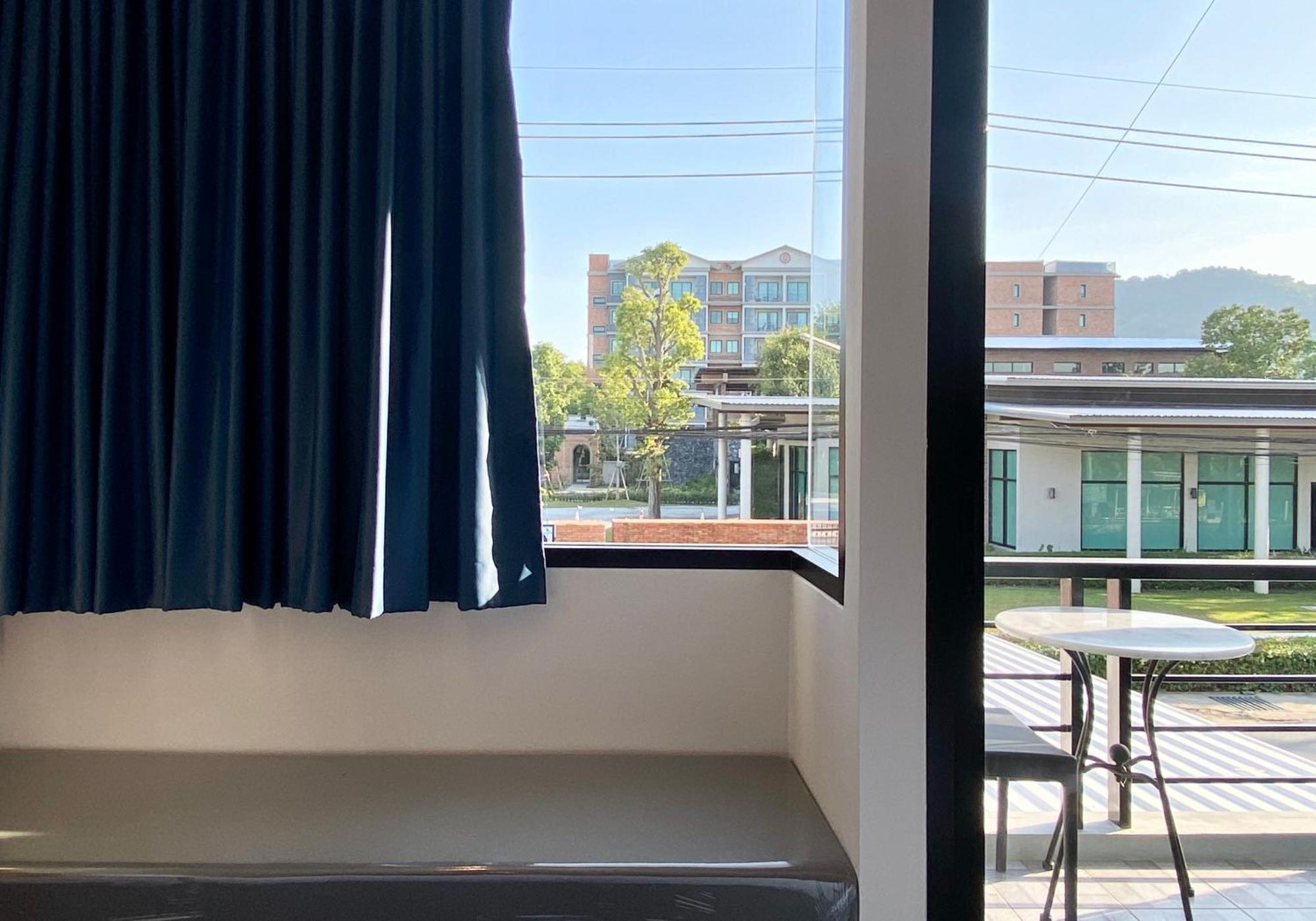 Pensiri House - Sha Extra Plus Nai Yang Номер фото